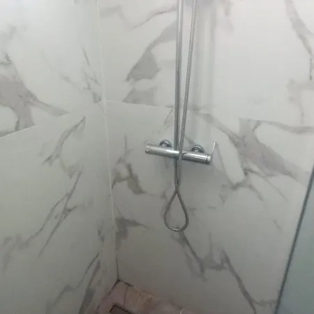 Πανσιόν Vida Tenerife 3*