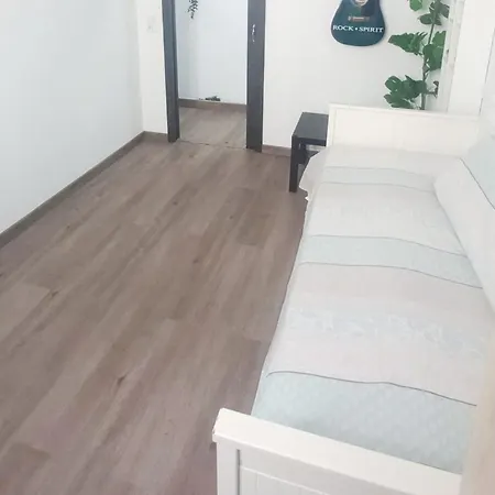 Πανσιόν Vida Tenerife 3*